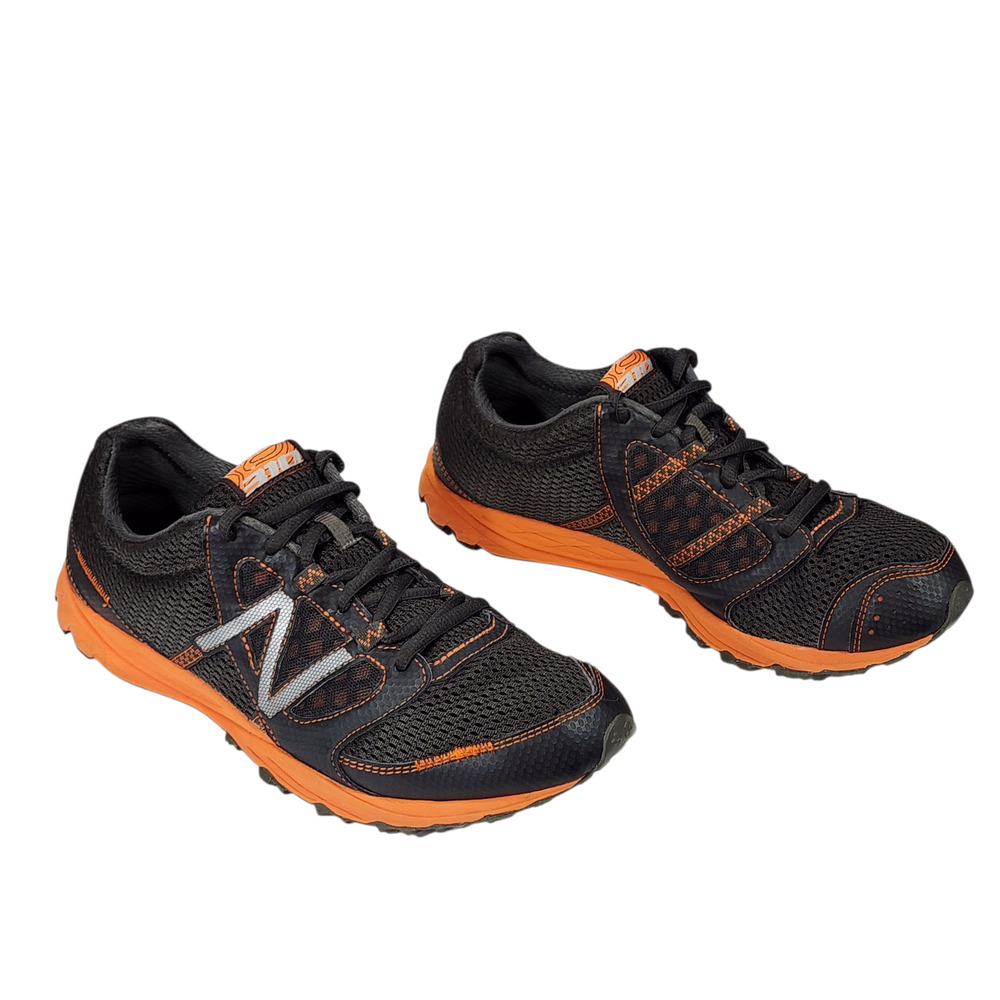 New Balance 310 Trail Shoes Mens Size 9.5 Black Orange Rockstop MT310GO Running